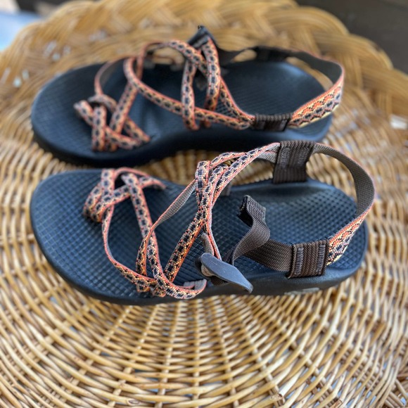 Chaco ZX2 W sz 7 multi orange/gray Hiking Water Double Strap Sport Athletic - Picture 3 of 8